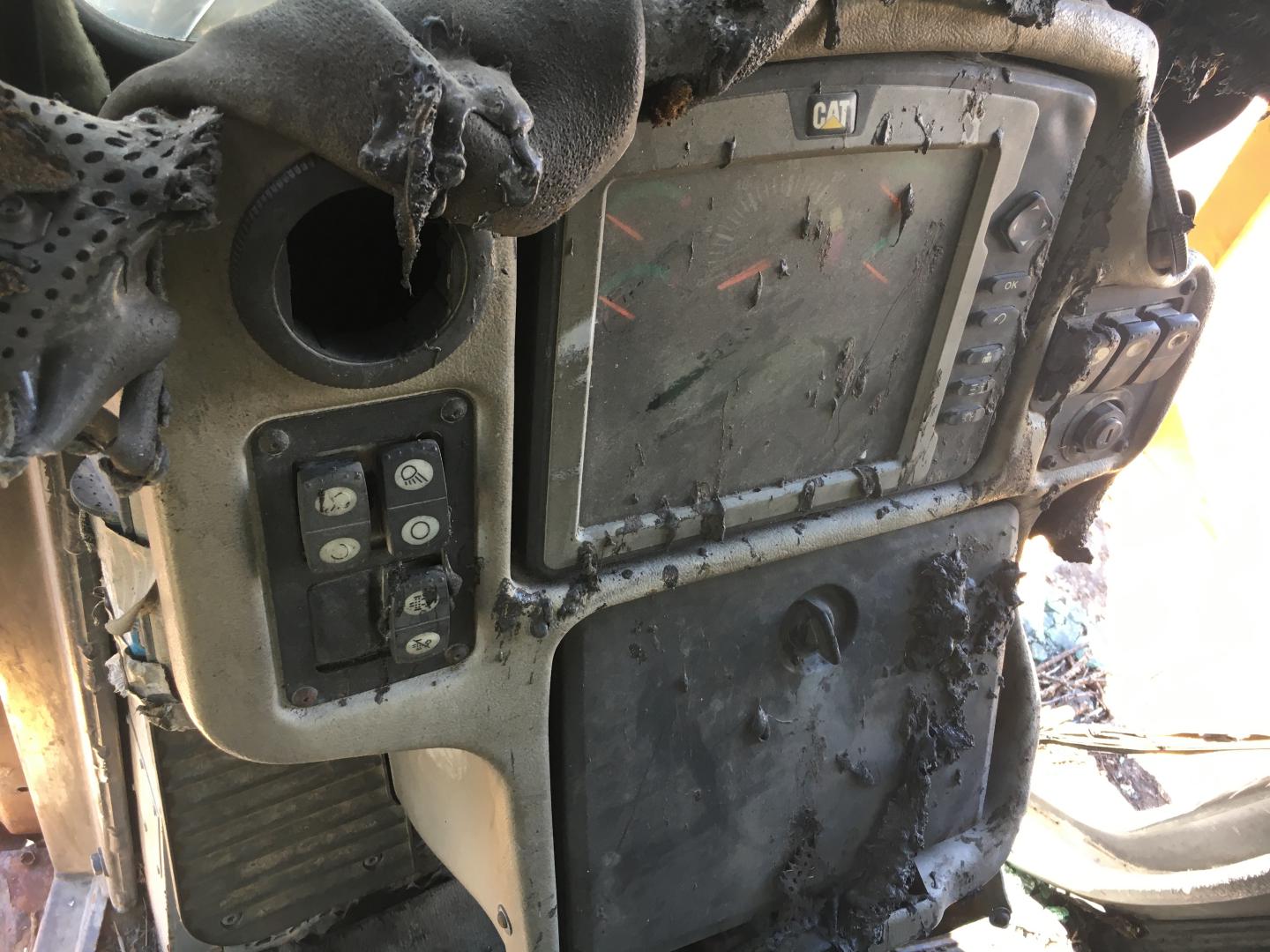 ./imagenes/INVOICE/2019/16932/TOPADOR FRONTAL D6T (35).JPG